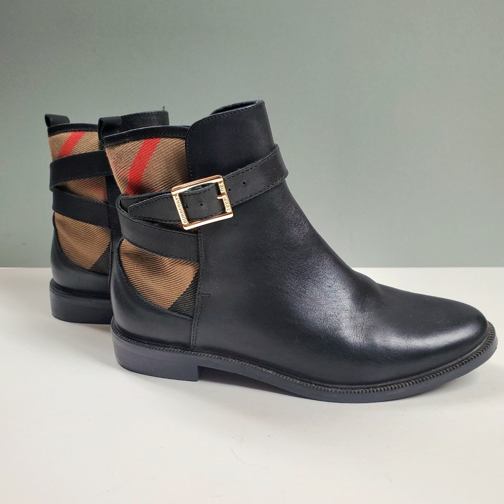 Burberry Leather Mini Richardson Ankle Boots Novo Check 37 US 7